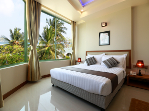 Season Holidays Maldives Guest House