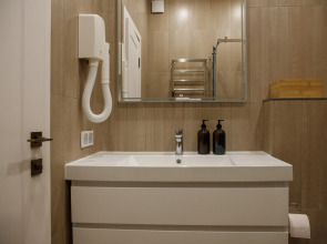 Апартаменты Уютные апартаменты рядом с ж/д вокзалом и недалеко от центра