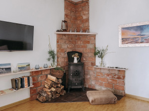 Вилла Дом с Кипарисами