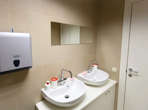 Хостел Тепло