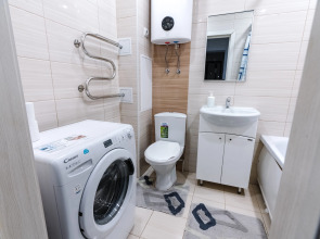 Квартира Октябрьская 221