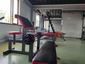 Отель Grand Avenue