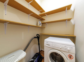 Квартира Трехкомнатная на Невском 45 DereMRents ДереМРентс