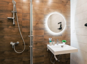 Апартаменты Луна рядом с Политехом на 2 гостя