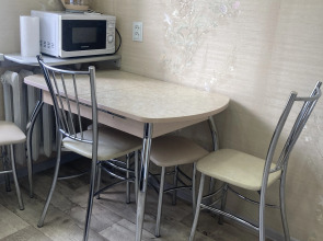 Апартаменты на площади Ленина