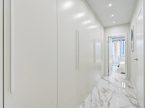 Апартаменты Morskaya Simfonya-2 с 2 сан.узлами, проектором на балконе, бассейном на территории Люкс