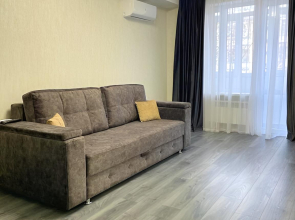 Квартира Двухкомнатная квартира в центре города