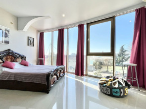 Апартаменты Версаль Альфа Апартаменты