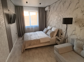 Uyutnye ryadom s M4 Apartments