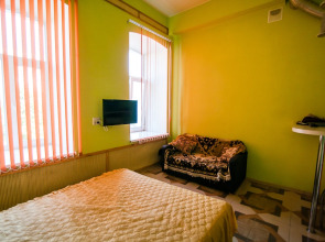 Апартаменты на Московской 1