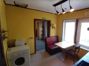 Апартаменты Двухкомнатная Мини в Центре