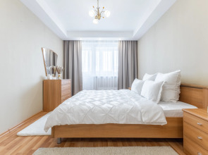 Апартаменты Комфорт на Амирхана Еники 4