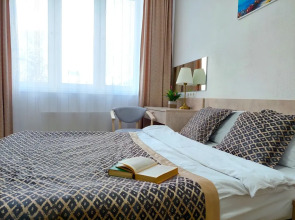 Три квартиры на Сахарова 2