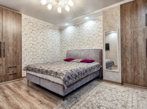 Apartamenty 42 Samyj centr, vid na gory