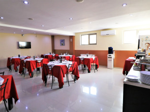 East Gate Бутик-Отель