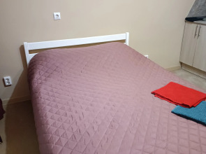 Kak Doma Studiya 18 Apartments