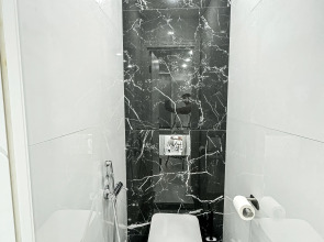 Апартаменты на Чкалова после ремонта, 2 комнаты: гостиная и спальня