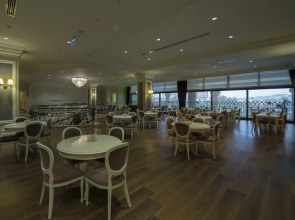 Vialand Palace Hotel