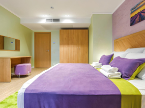 Апартаменты Двухкомнатные апартаменты полулюкс в апарт-отеле The Grand Palaces