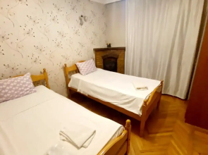 F1 View in Boulevard 2 Apartments