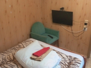 Гостевой дом Просвещения, 88