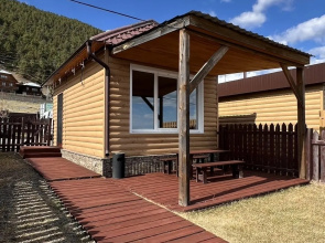 Dom 3 s Panoramnym Vidom na Ozero Private House