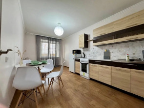 Апартаменты Однокомнатные Рядом с  Аквапарком Лето Лето