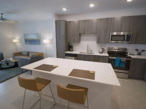 Spectacular Apartments by BCA Furnished, Apartments