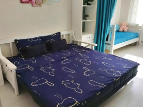 Квартира с видом на стадион