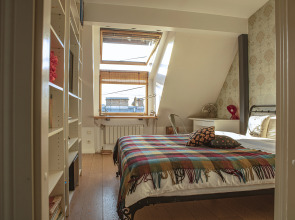 Апартаменты рядом с мостом через Большую Невку