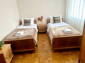 Частный дом Шикарный недалеко от Собора