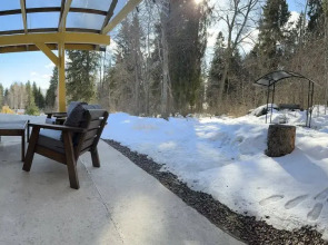 Гостевой дом с выходом в лес