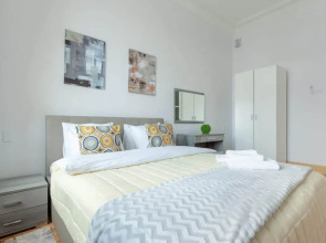 Апартаменты Стандарт с Двумя Спальнями и Камином