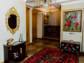 Royal Antique Boutique Hotel