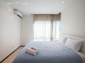 Suite Caranavi Rawai Beachfront by TropicLook Apartments