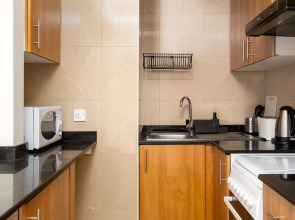 Апартаменты Welcome Home in Marina Crown 1 Спальня с Балконом