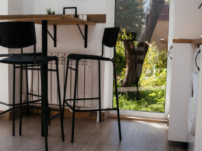 Квартира в центре с собственным двориком