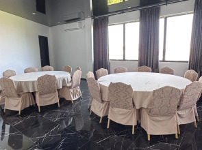 Отель Mandarina