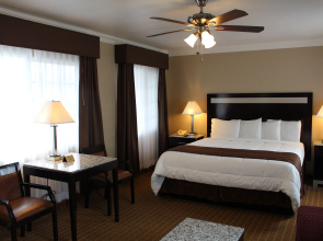Sea Air Inn & Suites - Downtown Morro Bay Butik-Hotel