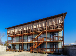 "bronau Aylana" Mini hotel