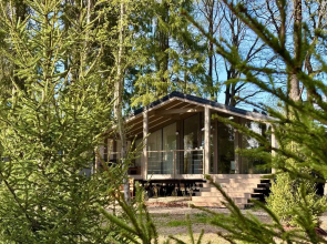 Na Smorodinovoy Private house