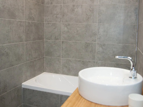 Апартаменты на Зелинского 1 (Кристалл)