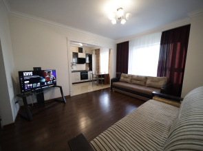 S Yevro Remontom Apartments