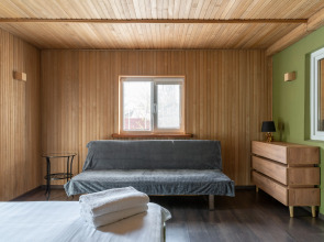 Частный дом Шикарный Новый Домик с Сауной Камином и Беседкой у Фетисов Арены!