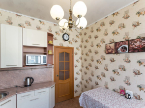 Квартира Типанова 16