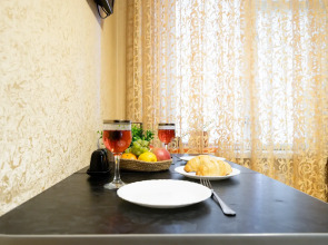 Квартира Стильная двухкомнатная квартира Natali apart на метро Зюзино