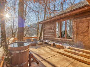 HILLS1200. Резиденция. Глэмпинг. Бани.