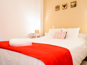 Cozy in Plaka Apartments