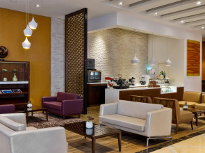 Отель La Suite Dubai Hotel & Apartments