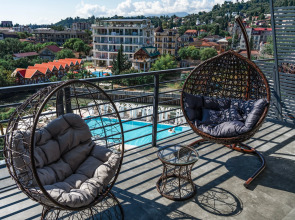 Отель Riviera Hotel